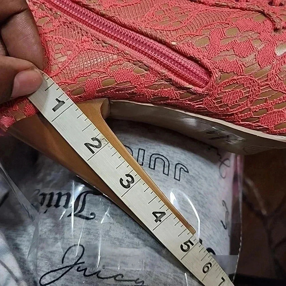 "Peachy Perfection: Charlotte Russe Lace Booties - Size 6" - Picture 8 of 15